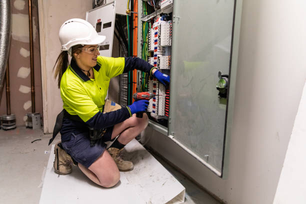 Best Circuit Breaker Repair  in Dale, IN